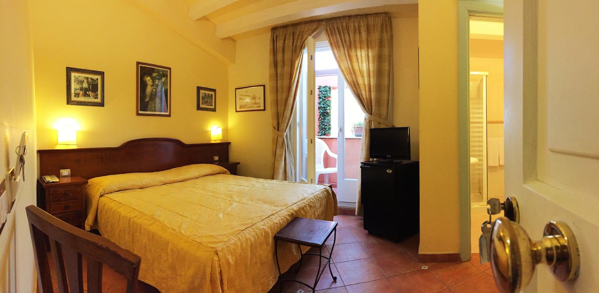 Hotel Mediterraneo Syracuse Екстер'єр фото