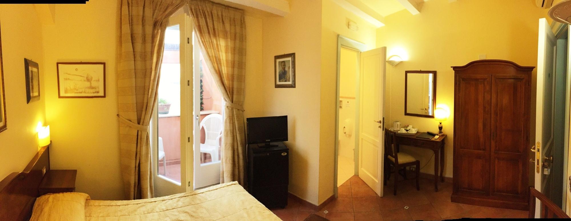 Hotel Mediterraneo Syracuse Екстер'єр фото