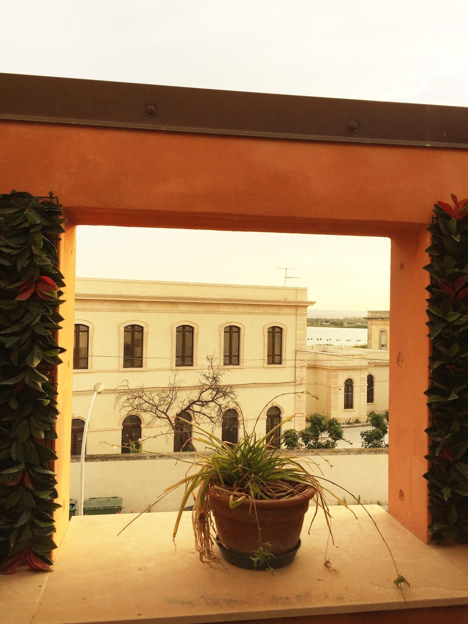Hotel Mediterraneo Syracuse Екстер'єр фото