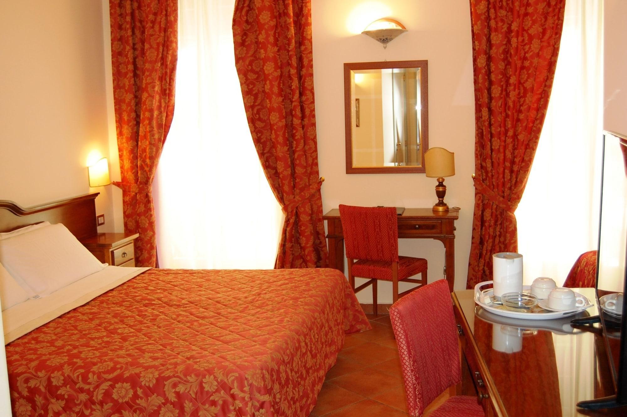 Hotel Mediterraneo Syracuse Екстер'єр фото