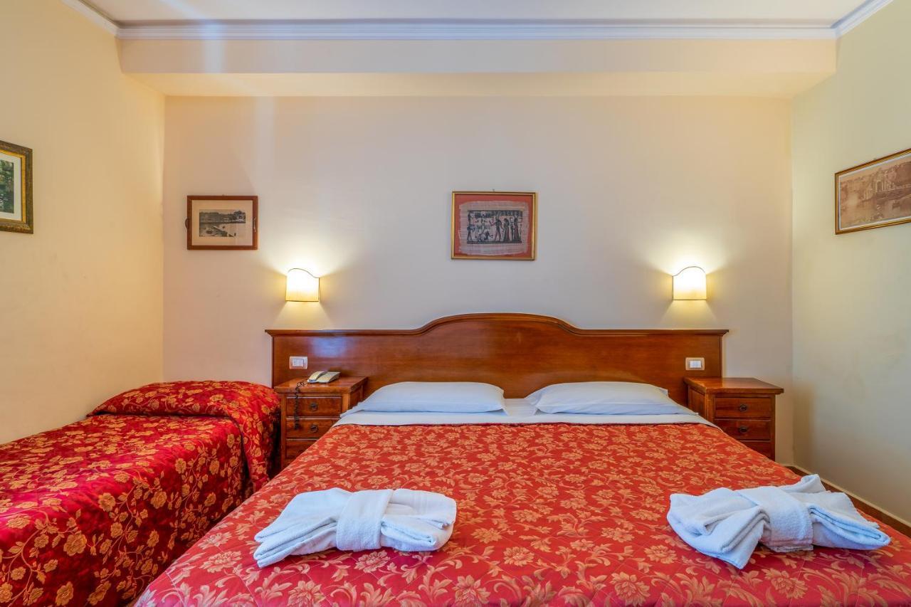 Hotel Mediterraneo Syracuse Екстер'єр фото