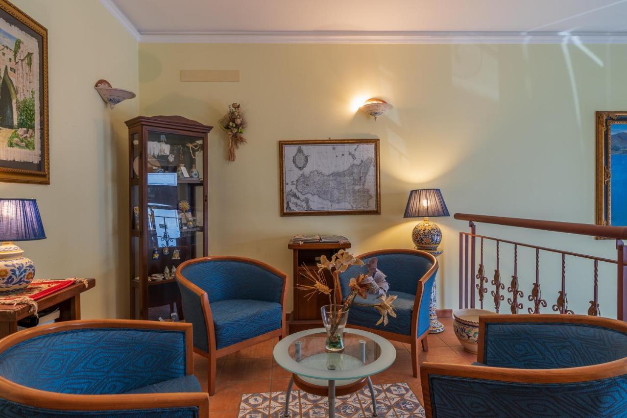 Hotel Mediterraneo Syracuse Екстер'єр фото