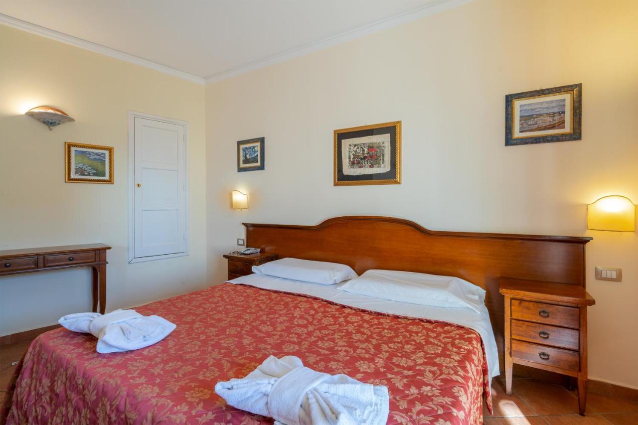 Hotel Mediterraneo Syracuse Екстер'єр фото