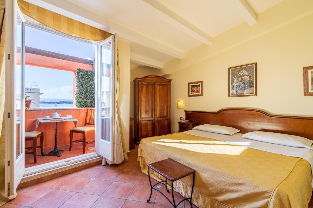 Hotel Mediterraneo Syracuse Екстер'єр фото
