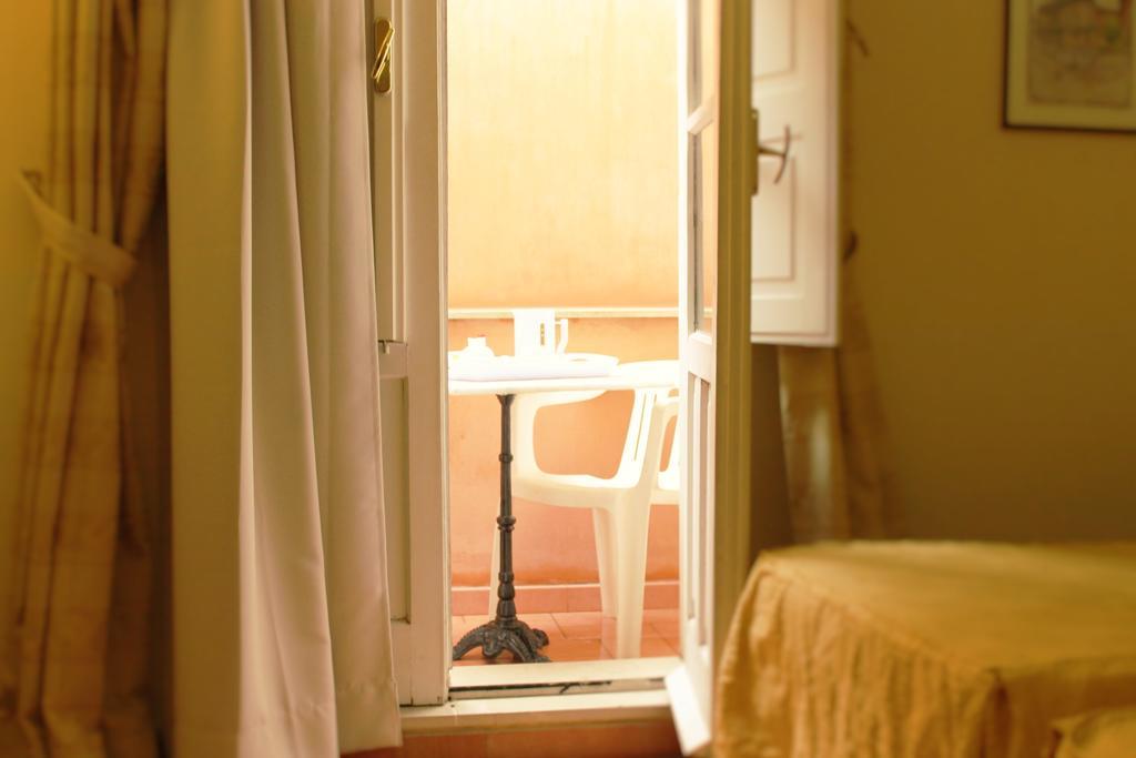Hotel Mediterraneo Syracuse Екстер'єр фото