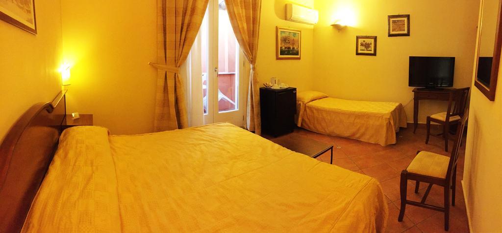 Hotel Mediterraneo Syracuse Екстер'єр фото