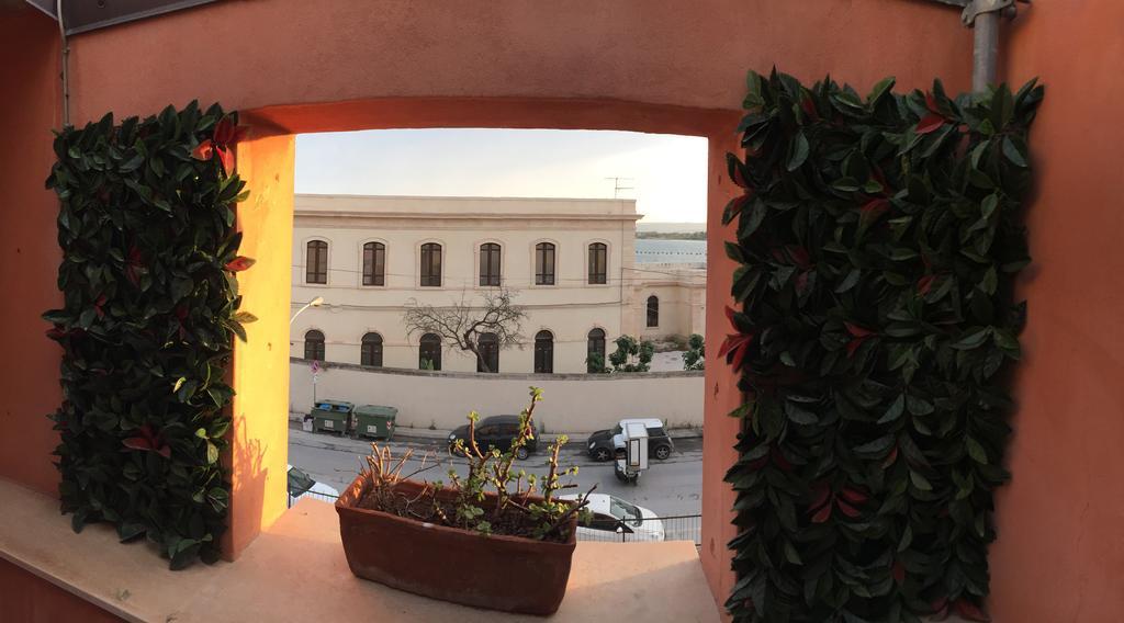 Hotel Mediterraneo Syracuse Екстер'єр фото